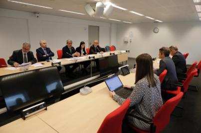 Román Rodríguez esgrime ante la UE la singular fiscalidad de Canarias