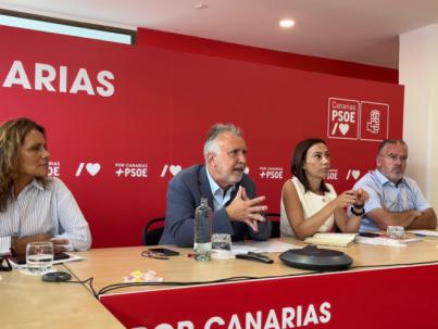 Torres apuesta por un “cambio de rumbo” en Canarias