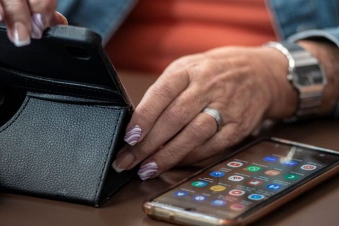 Canarias destaca en digitalización y acceso a internet para mayores