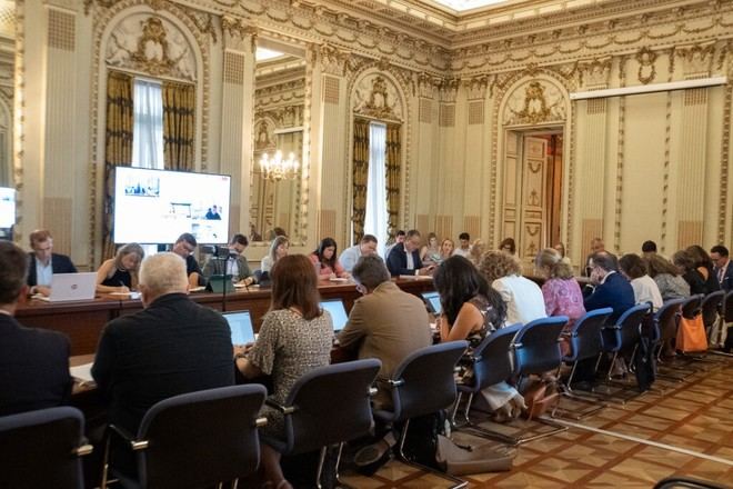 Gobierno presenta objetivos clave del Plan de Vivienda 2026-2030 a las CCAA