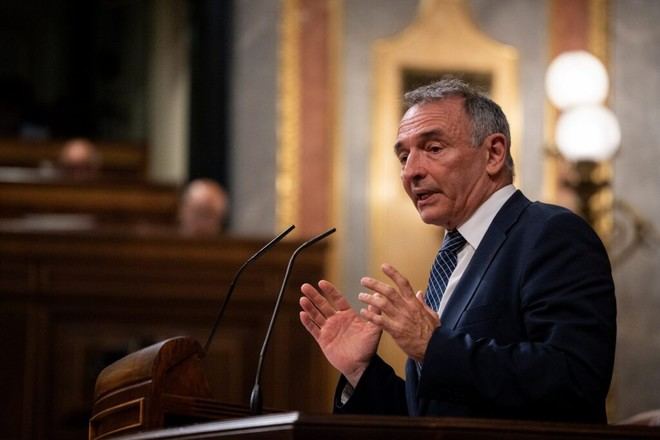 Enrique Santiago exige a Sánchez que España abandone la OTAN