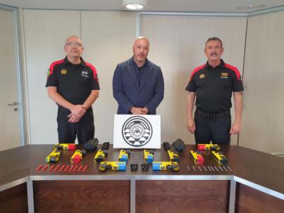 Entrega de dispositivos de control táser a la Policía Autonómica