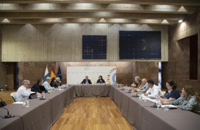 Gobierno y sindicatos educativos acuerdan proponer al Ministerio cambios en los concursos de oposición o méritos en beneficio de la estabilidad laboral
