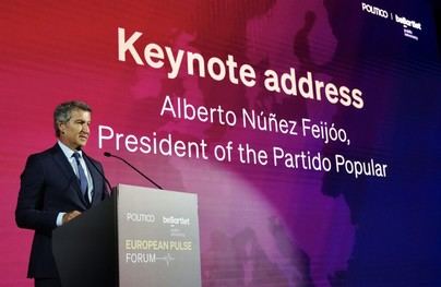 Feijóo alerta a Sánchez sobre la regularización de inmigrantes y su impacto en la UE