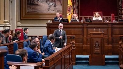 Clavijo pide a la oposición que negocie el Decreto Canarias en lugar de boicotearlo