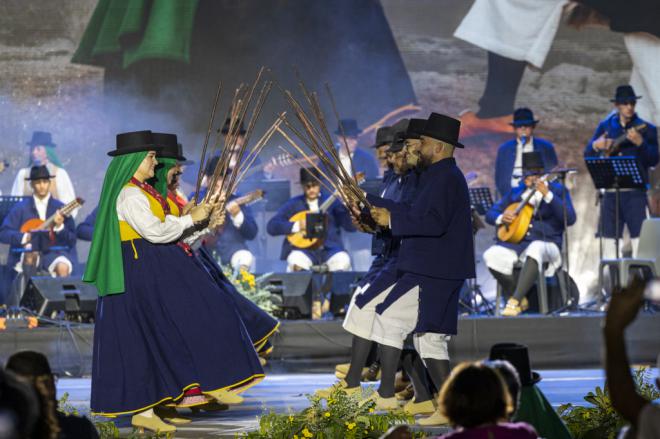 Cierre de las Fiestas de Adeje con el Festival de Folclore y la Romería