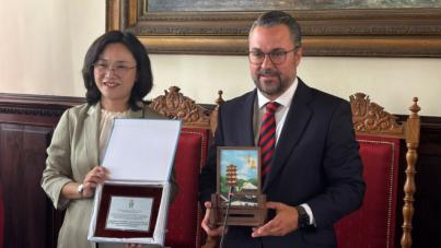 Santa Cruz de La Palma y el distrito de Dinghai firman un acuerdo de hermanamiento
