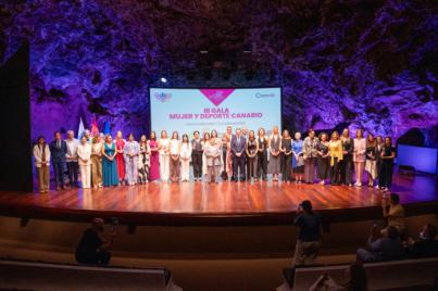 Canarias reconoce a una veintena de referentes del deporte femenino