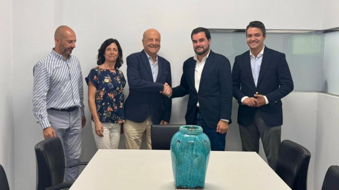 El cine Chimisay ya es propiedad de todos los portuenses