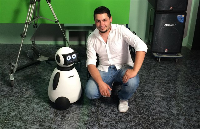 'Dumy', un robot capaz de jugar al escondite o proteger el hogar