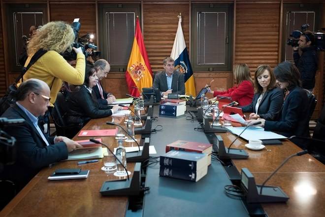 Clavijo consensuará con los portavoces parlamentarios para la Conferencia de Presidentes