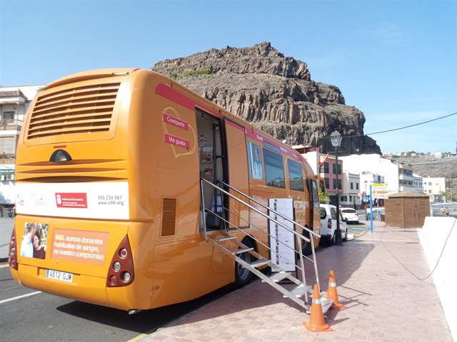 El ICHH prosigue con su campaña de donación de sangre en Tenerife y Gran Canaria