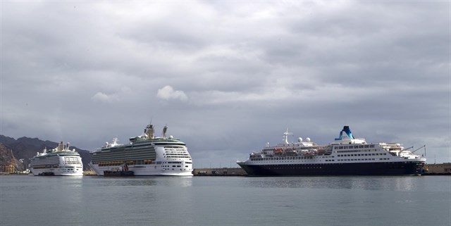 El puerto de Santa Cruz recibe la visita de seis cruceros