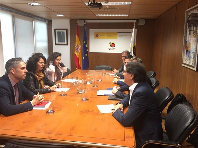 Canarias acuerda con Turismo una inversión de 8 millones para infraestructuras