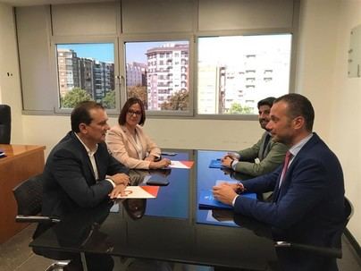 PP y Cs aceptan el documento de Vox y desbloquean la investidura en Murcia