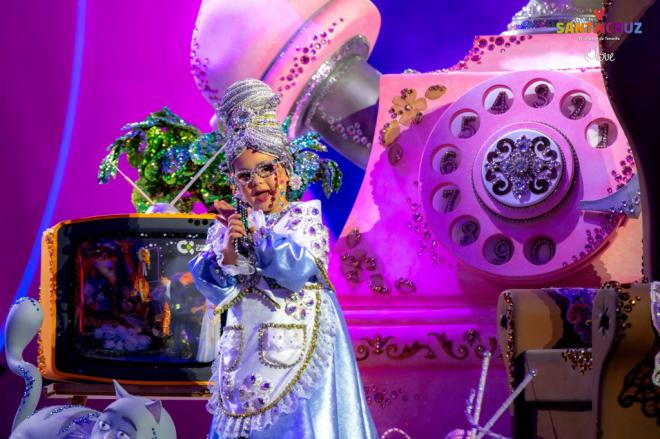 Gala de Elección de la Reina Infantil en Santa Cruz