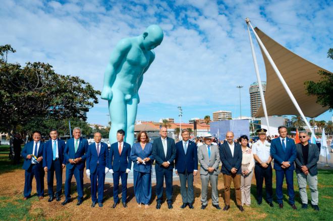 Greetingman, una escultura símbolo mundial de paz y amistad