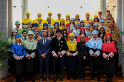 La ULPGC inviste a 69 nuevos Doctores y Doctoras en el Paraninfo