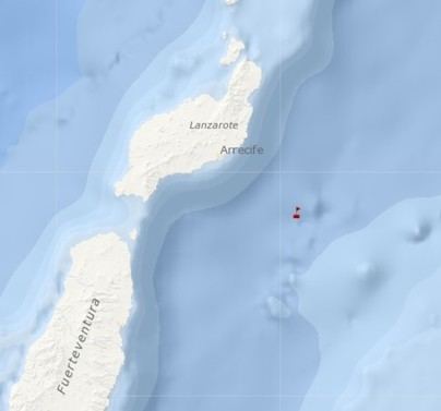 Rescatan a 65 migrantes en Lanzarote tras naufragio