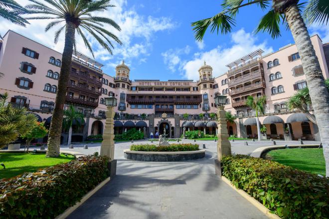 Forbes destaca al Santa Catalina como el mejor hotel de España