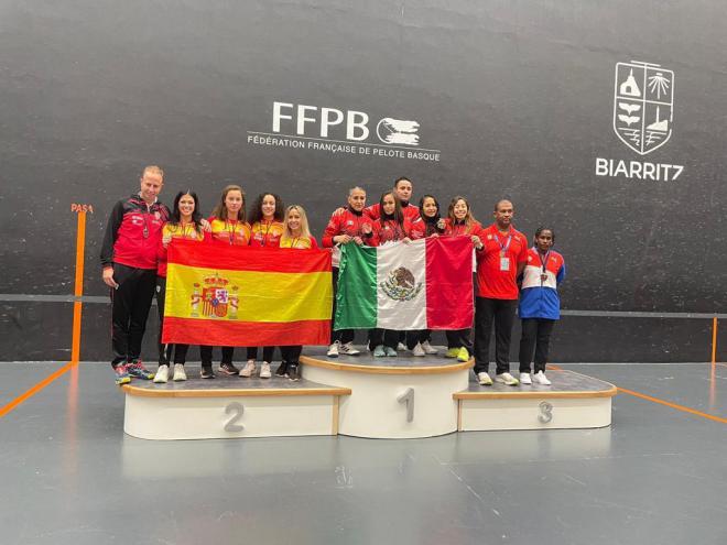 Verónica Morales y Elena Agulló plata en el Campeonato del Mundo de Pelota Vasca