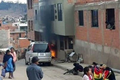 Arde Bolivia: Incendian la casa de una hermana de Evo Morales y de dos gobernadores