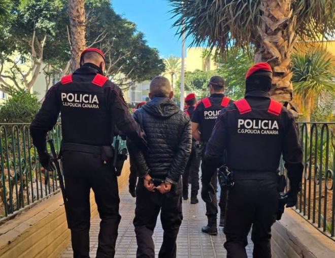 Detenidas cuatro personas por delitos contra la libertad sexual de menores
