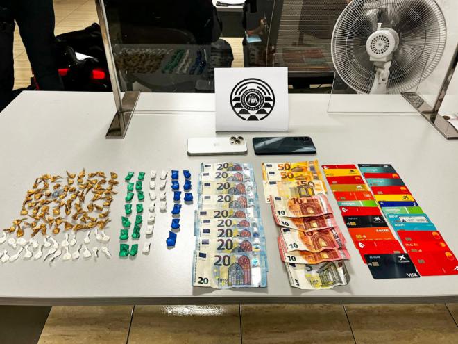 La Policía Canaria detiene a un varón con 90 dosis de crack y 34 envoltorios de cocaína