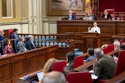 La consejera urge a la aprobación de la Ley de Alquiler Vacacional