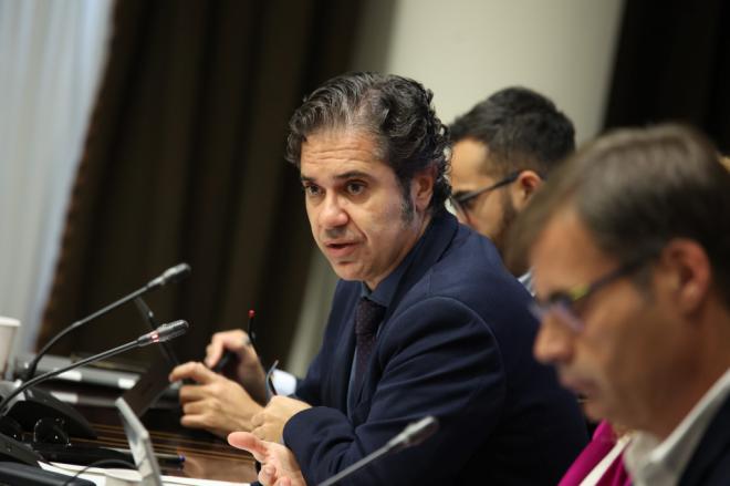 ASG apoya medidas para convivencia entre turistas y residentes