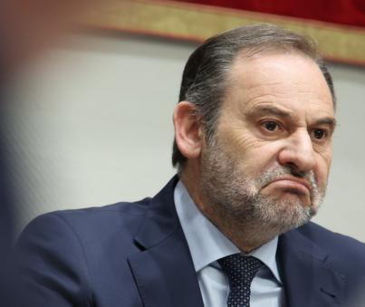 Ábalos niega ser intermediario en compra de material sanitario