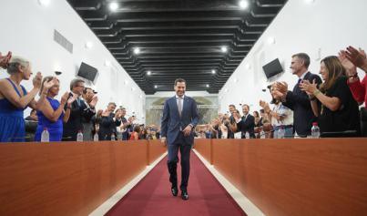 Juanma Moreno es investido presidente de Andalucía por tercera vez