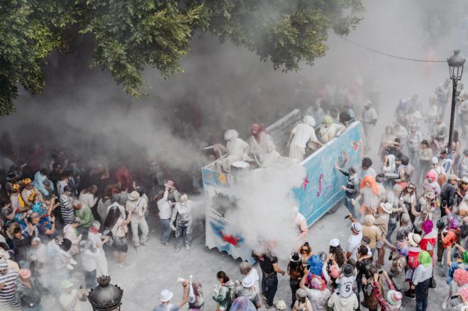 Los Llanos de Aridane se tiñe de blanco