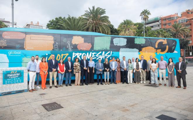 La Guagua de las Promesas entrega 25 toneladas de alimentos