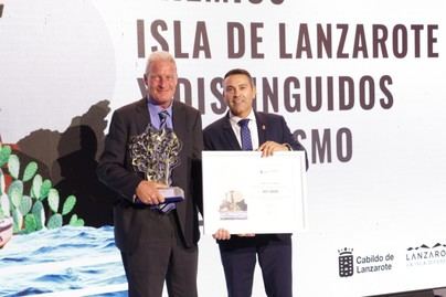 Lanzarote reconoce a AerLingus en el Día Mundial del Turismo