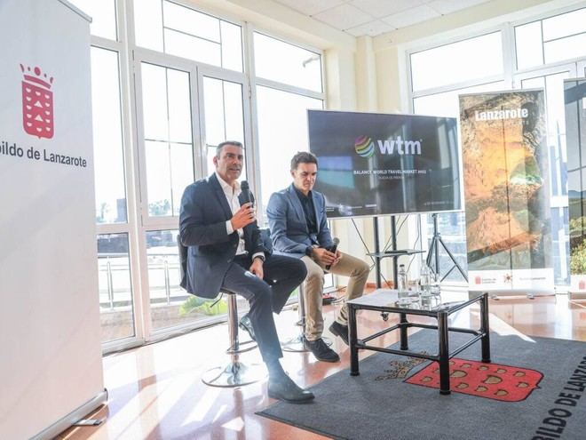 Lanzarote lidera el decrecimiento turístico en Canarias