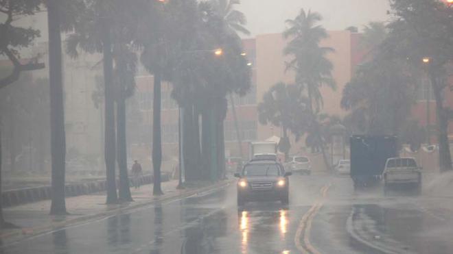 59 litros de lluvia por metro cuadrado y vientos de más de 60 km/h