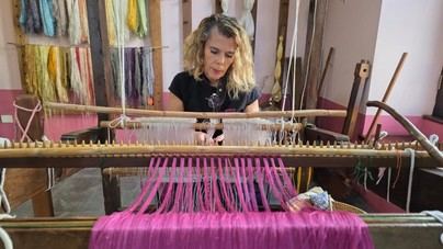 Las Hilanderas de El Paso, reconocidas por su labor en la seda