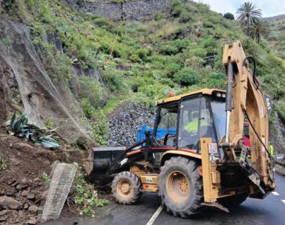 Los desprendimientos marcan la segunda jornada del paso de Therese