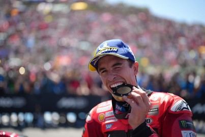 Márquez logra su quinta victoria seguida en el Sprint de Jerez