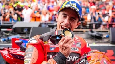 Márquez logra un triplete español en el Gran Premio de Austria