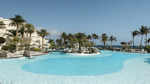 Meliá compra a Victoria Hotels el 50 por ciento del Paradisus Salinas