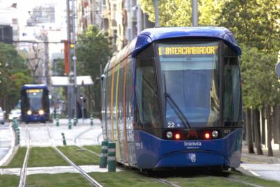 La Línea 1 del tranvía operará hasta Teatro Guimerá durante la carrera Binter Night Run de Santa Cruz