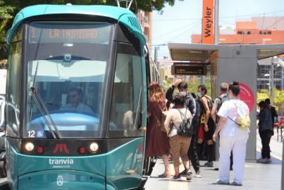 La demanda en el tranvía se acerca a cifras de 2019 y se sitúa en un 97% respecto a ese año