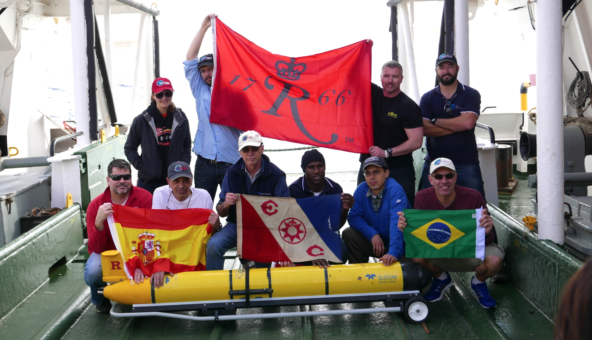 Un minisubmarino circunnavega el Atlántico Sur por primera vez