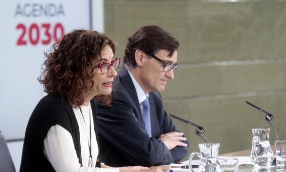 Illa desautoriza a Montero sobre el inicio de la desescalada el 26-A: 'No es momento de hablar de eso'