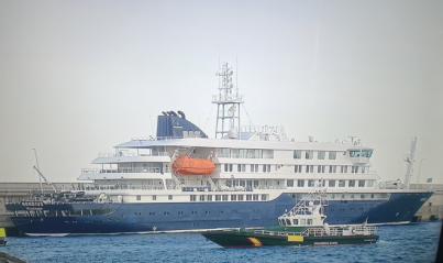 Dávila culpa al Gobierno del atraque del crucero por "alargar" su estancia