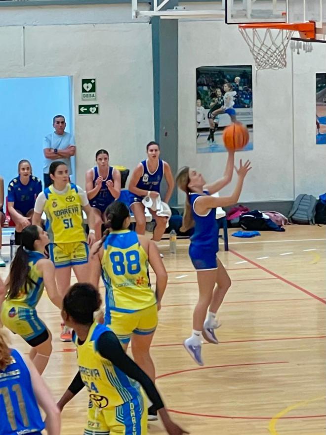 EL Náutico de Tenerife ULL se impone en el derbi tinerfeño a CB Adareva Tenerife