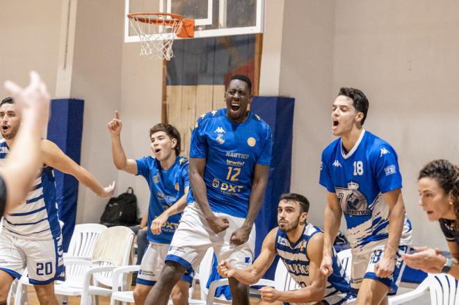 El Náutico de Tenerife se lleva el derbi santacrucero