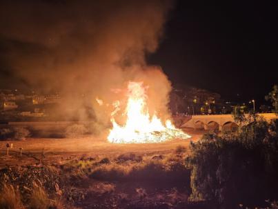 La UD Telde enciende la hoguera de San Juan